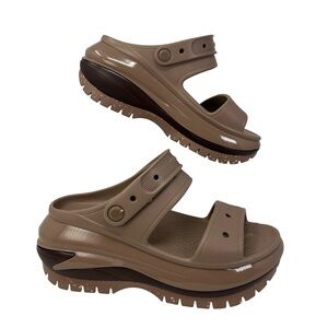CROCS Women's 7 Mega Crush Beige Latte Platform Sandals
